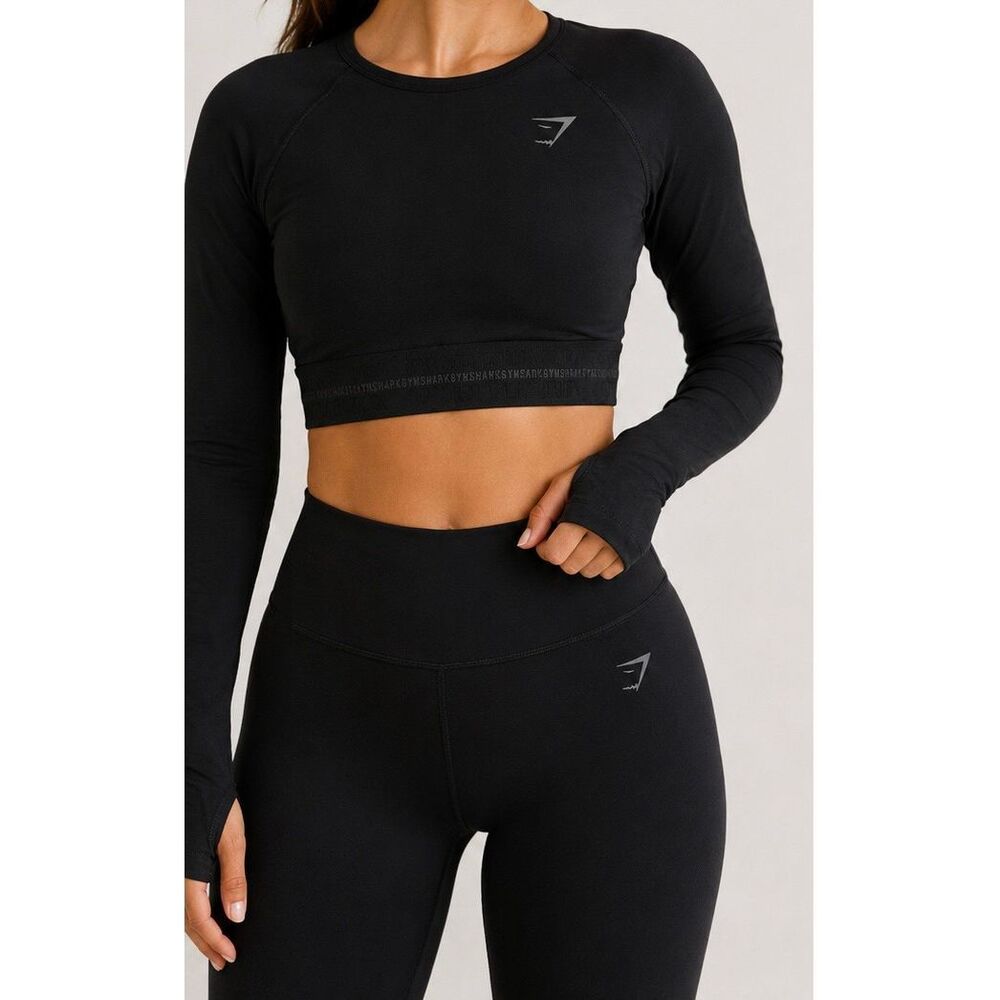 Gymshark Black Long Sleeve Crop Top Size Small Thumbhole Athletic Tee